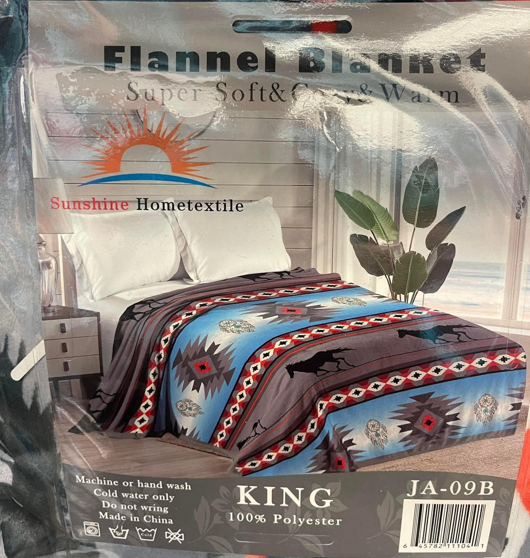 KING SIZE FLEECE BLANKET (CLOSING ORDER 9/25)