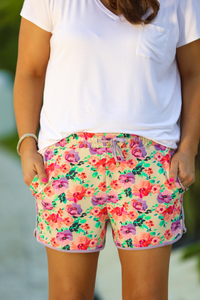 ISLAND ESSENSCE SHORTS